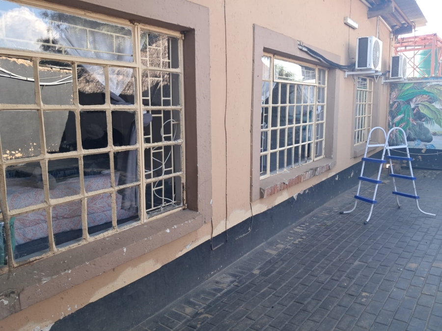 4 Bedroom Property for Sale in Klipkop AH North West